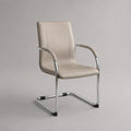 Chaise avec accoudoirs en similicuir beige et acier chromé, 56 × 60 × 91 cm